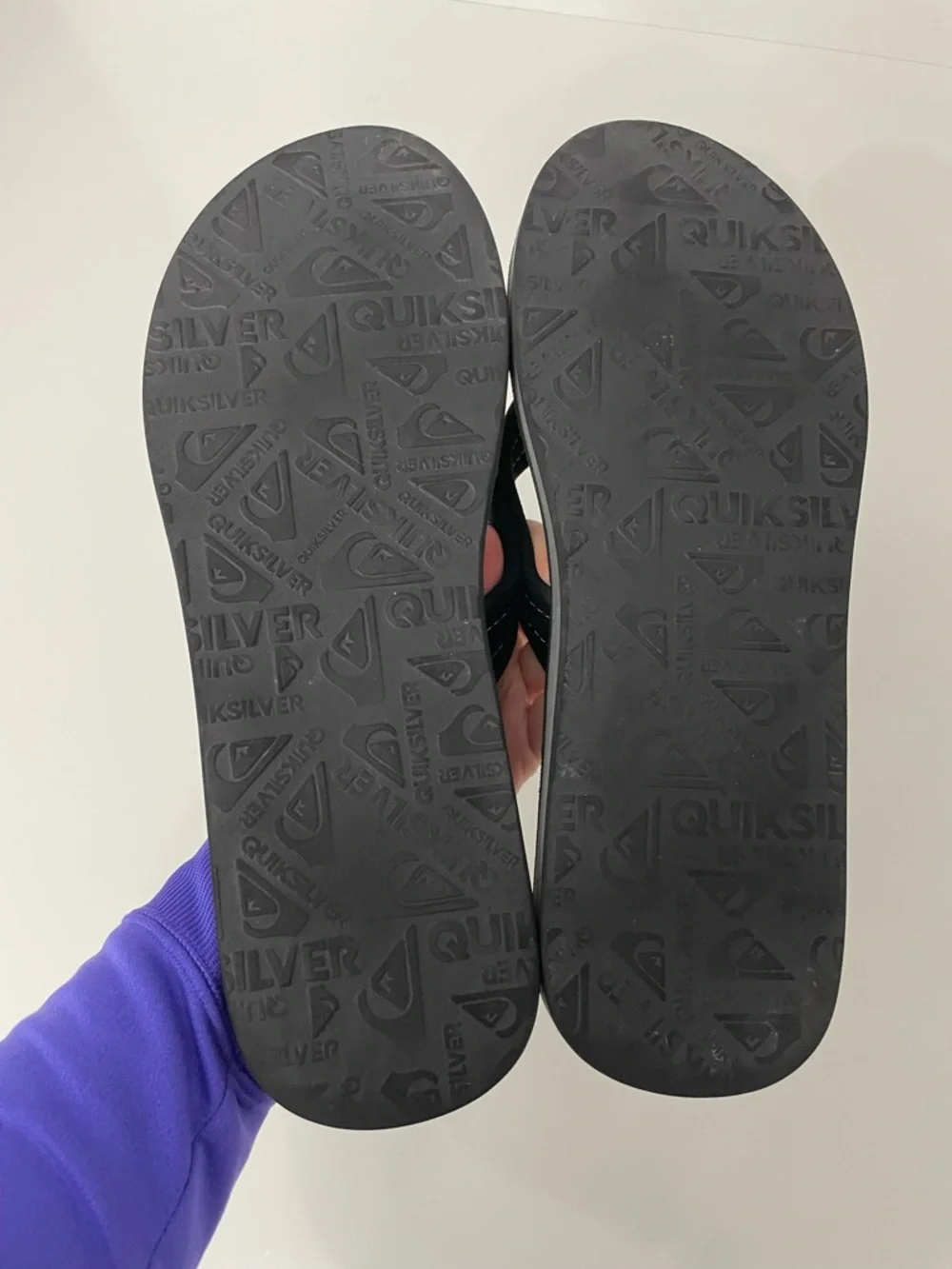 Quiksilver Black Flip Flop Sandals Mens 11 Thong Beach Resortwear Gorpcore Surf